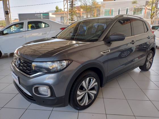 VOLKSWAGEN T-CROSS 1.4 250 TSI TOTAL FLEX HIGHLINE AUTOMÁTICO